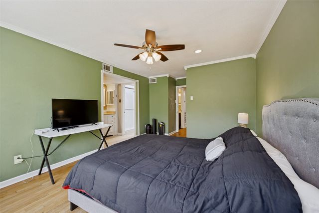 6808 Eastridge Drive B4, Dallas, TX 75231