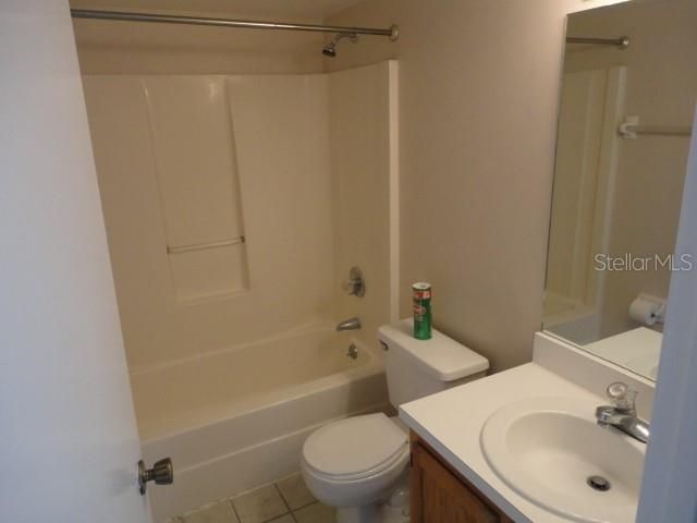 5841 SW 8TH PLACE, Gainesville, FL 32607