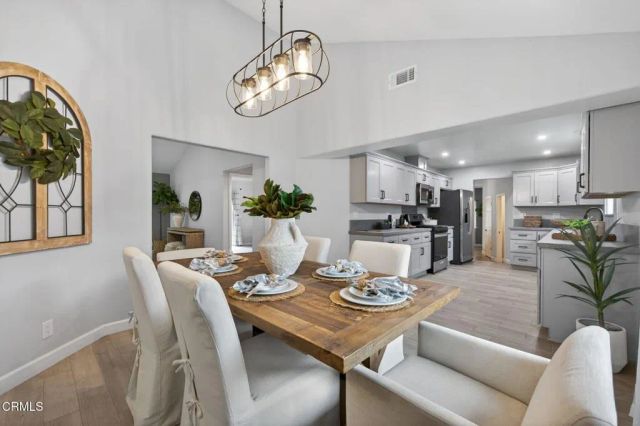 594 S La Luna Avenue, Ojai, CA 93023