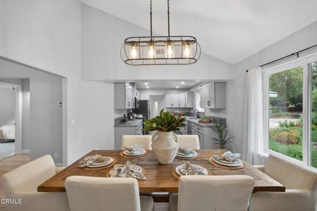 594 S La Luna Avenue, Ojai, CA 93023