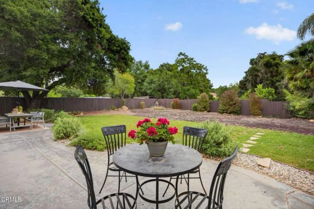 594 S La Luna Avenue, Ojai, CA 93023