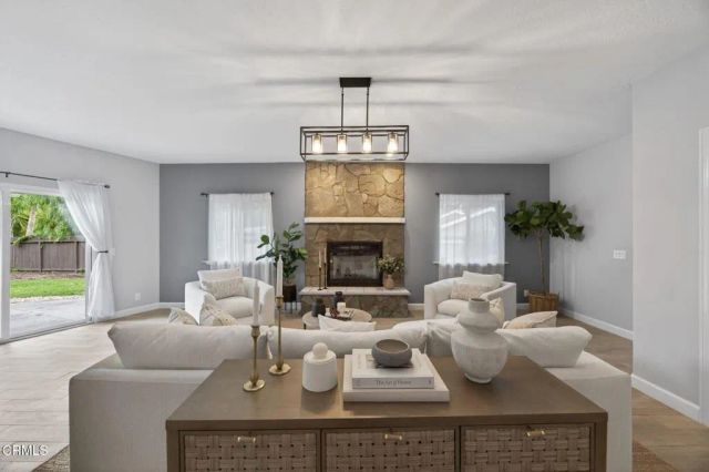 594 S La Luna Avenue, Ojai, CA 93023