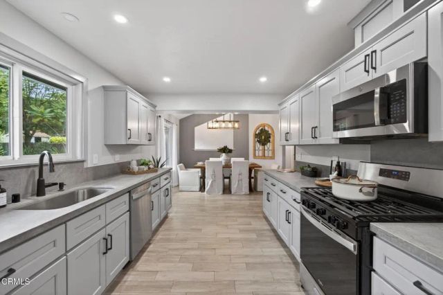 594 S La Luna Avenue, Ojai, CA 93023