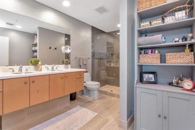 1120 E KENNEDY BOULEVARD 611, Tampa, FL 33602