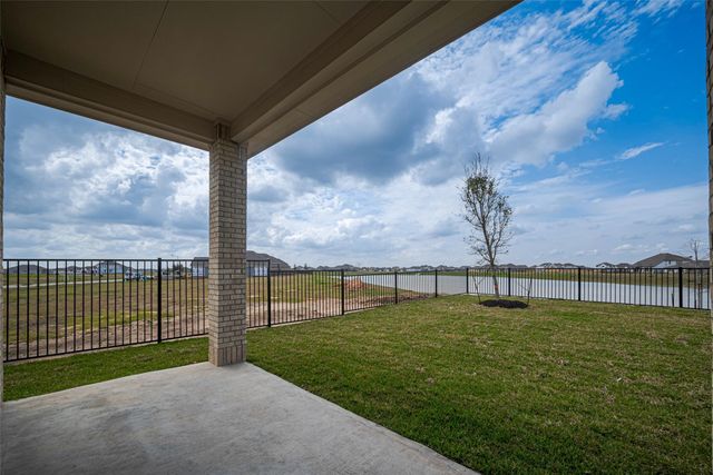 3007 Golden Isle Drive, Texas City, TX 77568