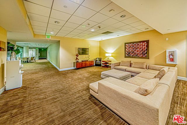 3223 W 6th Street 806, Los Angeles, CA 90020