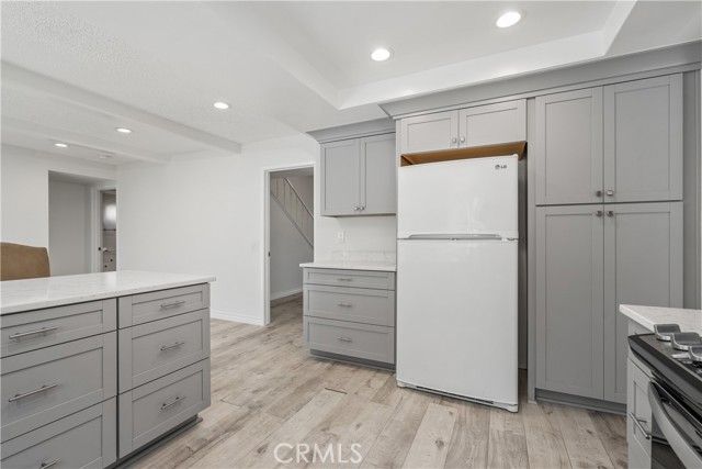 42 Verde Vista Drive, Thousand Oaks, CA 91360