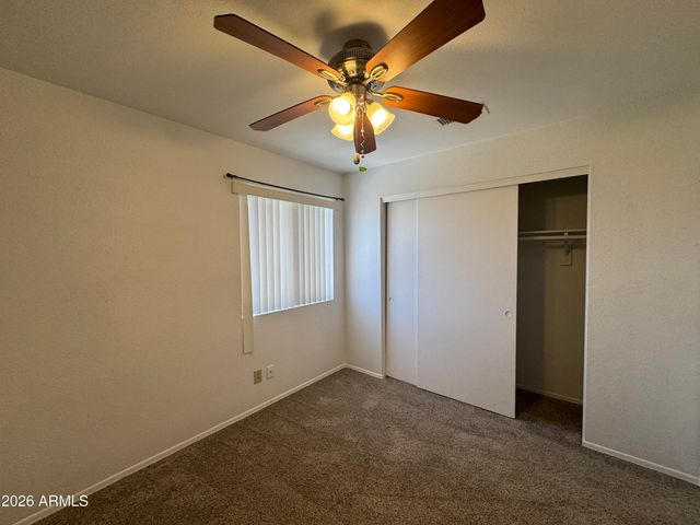 3927 E LAVENDER Lane, Phoenix, AZ 85044