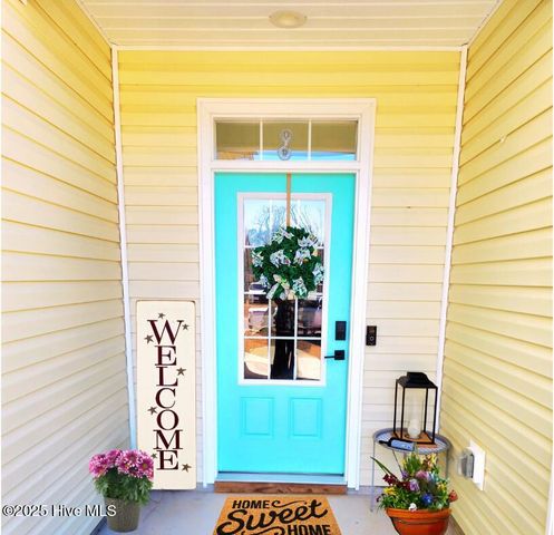 109 Ridge Cove Lane, Swansboro, NC 28584