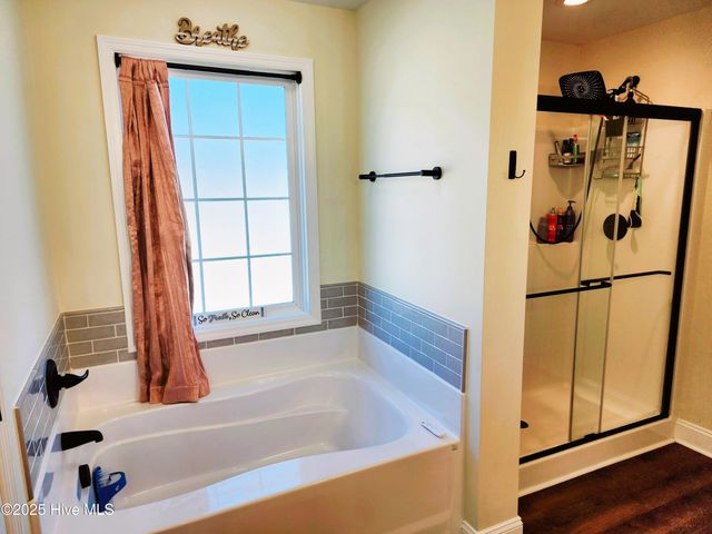 109 Ridge Cove Lane, Swansboro, NC 28584