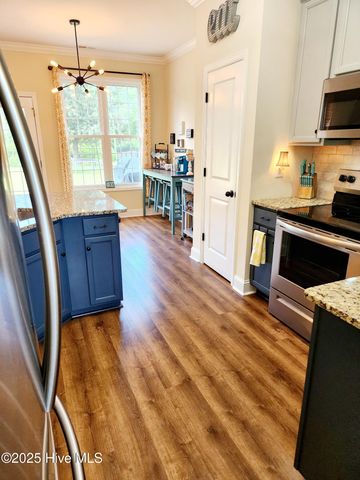 109 Ridge Cove Lane, Swansboro, NC 28584