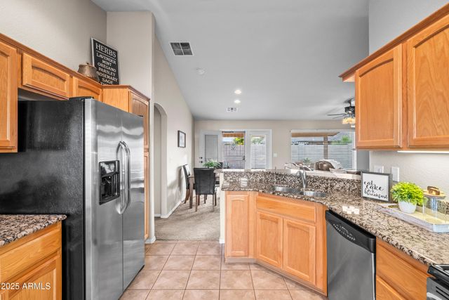 10943 E OLLA Avenue, Mesa, AZ 85212