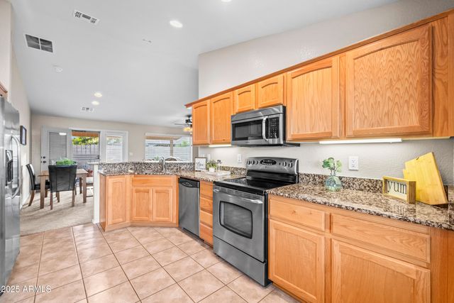 10943 E OLLA Avenue, Mesa, AZ 85212