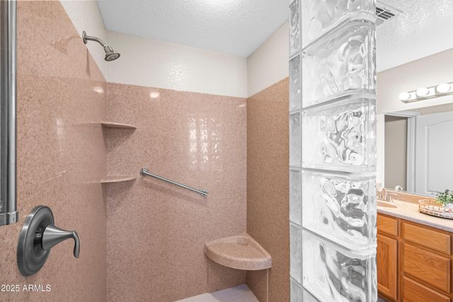 10943 E OLLA Avenue, Mesa, AZ 85212