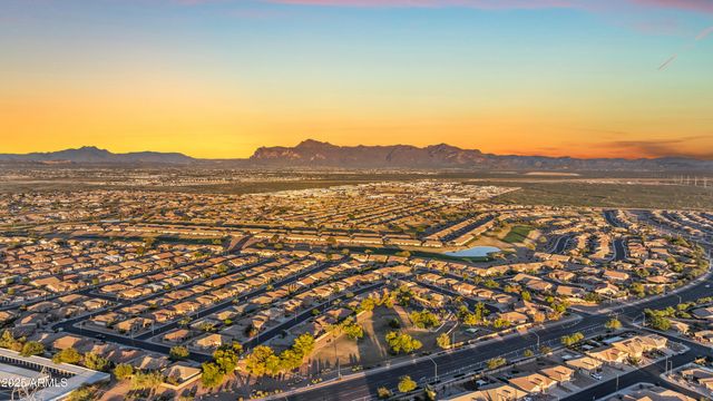 10943 E OLLA Avenue, Mesa, AZ 85212