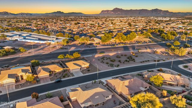 10943 E OLLA Avenue, Mesa, AZ 85212