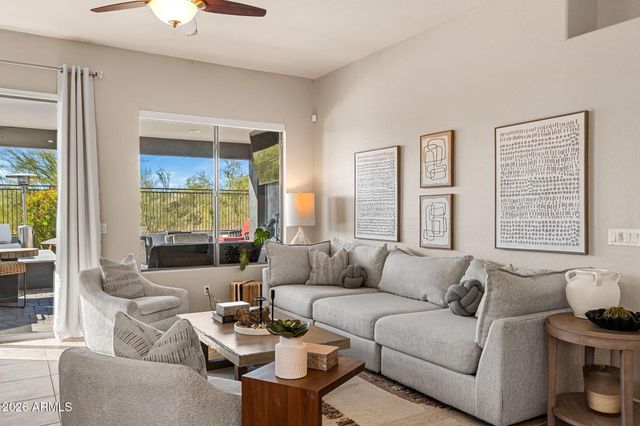 10318 E Tierra Buena Lane, Scottsdale, AZ 85255