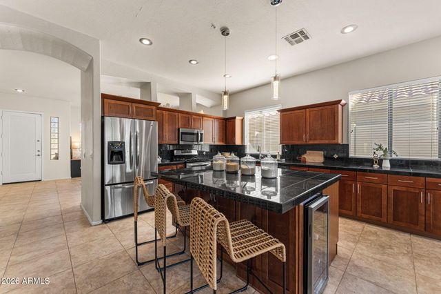 10318 E Tierra Buena Lane, Scottsdale, AZ 85255
