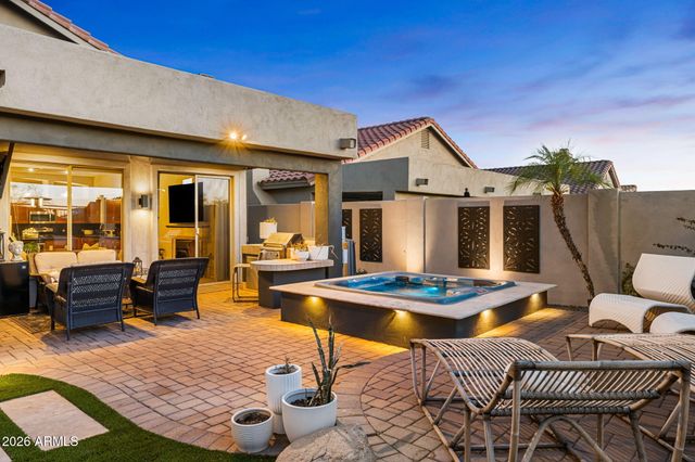 10318 E Tierra Buena Lane, Scottsdale, AZ 85255