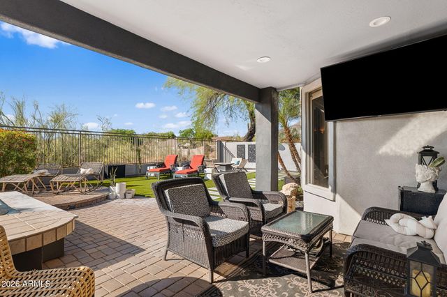 10318 E Tierra Buena Lane, Scottsdale, AZ 85255
