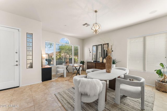 10318 E Tierra Buena Lane, Scottsdale, AZ 85255