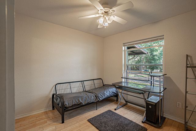 1724 Foots Creek R Fork Road, Gold Hill, OR 97525