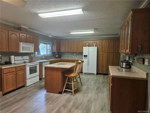 2905 N TURKEY OAK DRIVE, Crystal River, FL 34428
