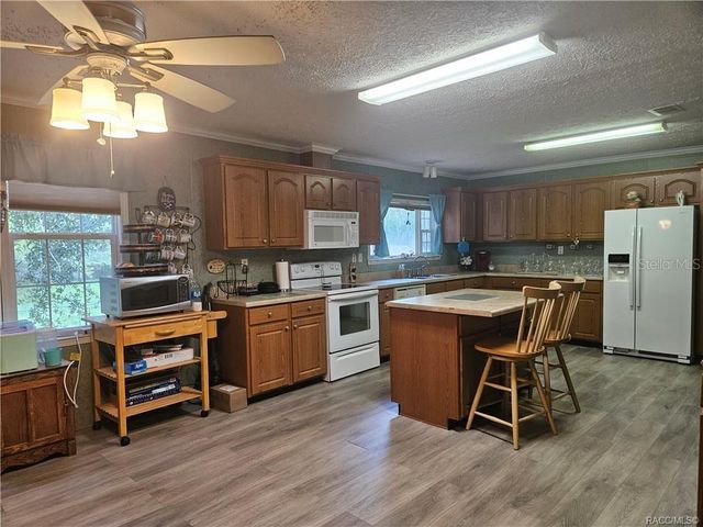 2905 N TURKEY OAK DRIVE, Crystal River, FL 34428