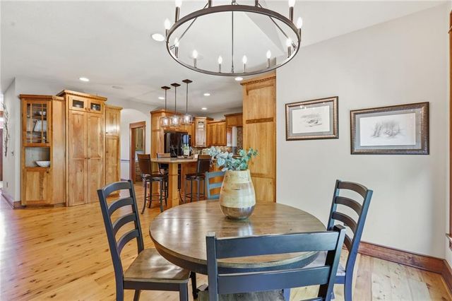 16211 Overbrook Lane, Stilwell, KS 66085