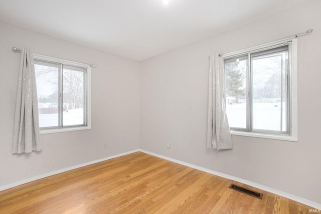 15640 Arthur Street, Granger, IN 46530