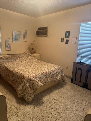 10730 SW 66th Dr, Miami, FL 33173