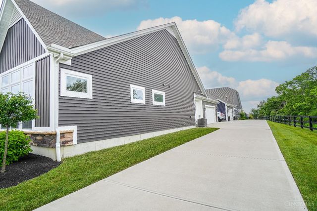 5053 Maiden Way, Liberty Twp, OH 45011