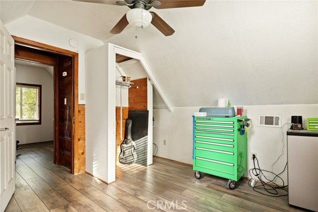 2667 Hunsaker, Running Springs, CA 92382