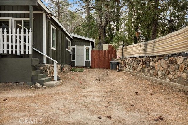 2667 Hunsaker, Running Springs, CA 92382