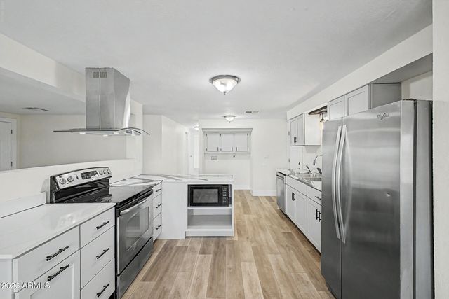 32012 N 169Th Avenue, Surprise, AZ 85387