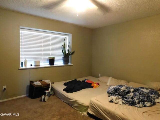 10130 Evelyn Avenue, California City, CA 93505