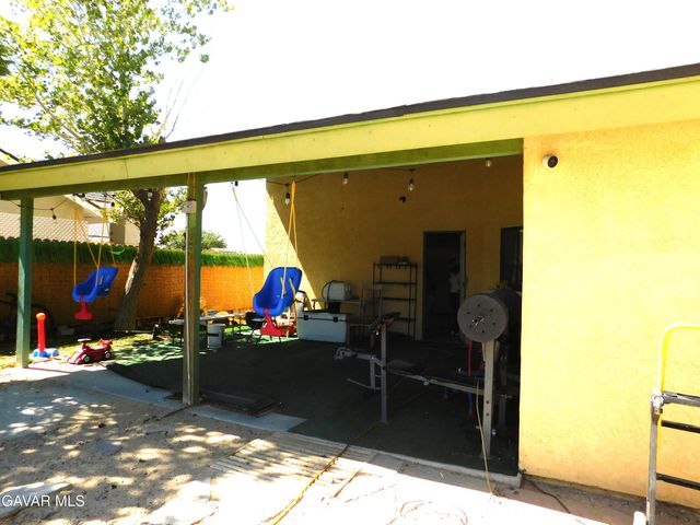 10130 Evelyn Avenue, California City, CA 93505