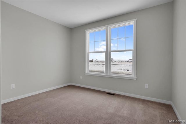 345 Mcdowell Drive, Howell, MI 48843