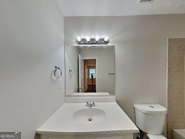 7510 Elliot Way, Jonesboro, GA 30236