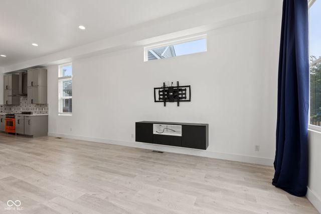 931 Spruce Street, Indianapolis, IN 46203