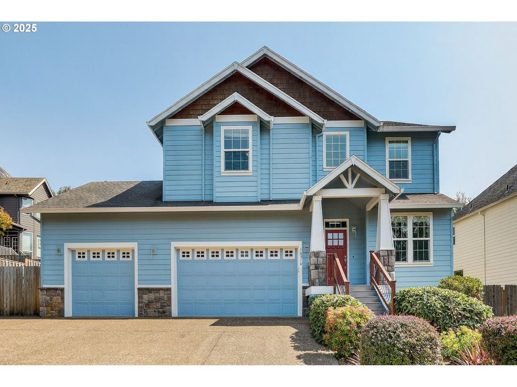 16514 OAKTREE Ter, Oregon City, OR 97045