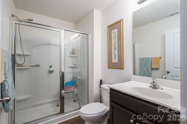 2818 Easton Knoll Drive, Dallas, NC 28034