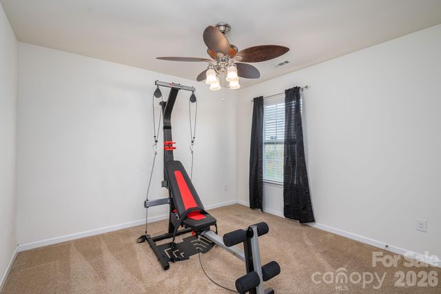 2818 Easton Knoll Drive, Dallas, NC 28034