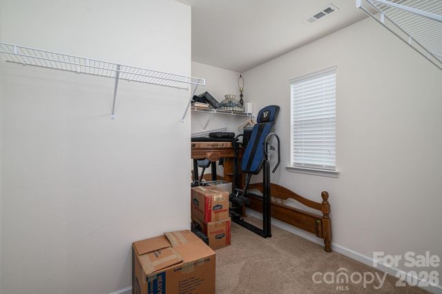 2818 Easton Knoll Drive, Dallas, NC 28034