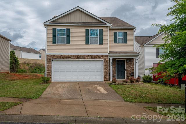 2818 Easton Knoll Drive, Dallas, NC 28034