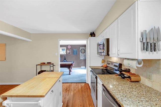 8030 Hunnicut Road, Dallas, TX 75228