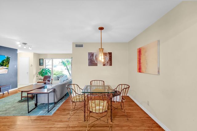 8030 Hunnicut Road, Dallas, TX 75228