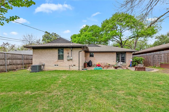 8030 Hunnicut Road, Dallas, TX 75228