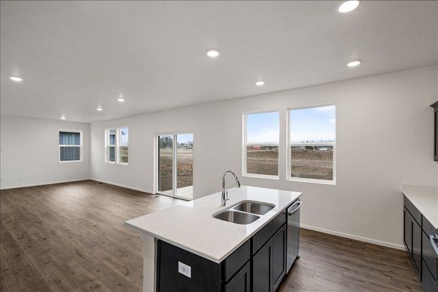 410 N WASHINGTON Dr, Deer Park, WA 99006