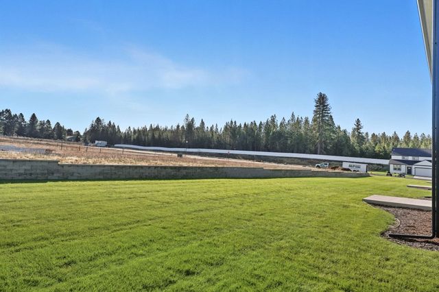 410 N WASHINGTON Dr, Deer Park, WA 99006